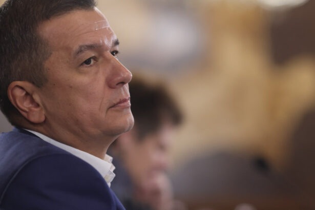 video congresul psd sorin grindeanu unicul candidat va fi ales astazi sef al partidului social democratii isi schimba si doctrina 690dbfbcae588