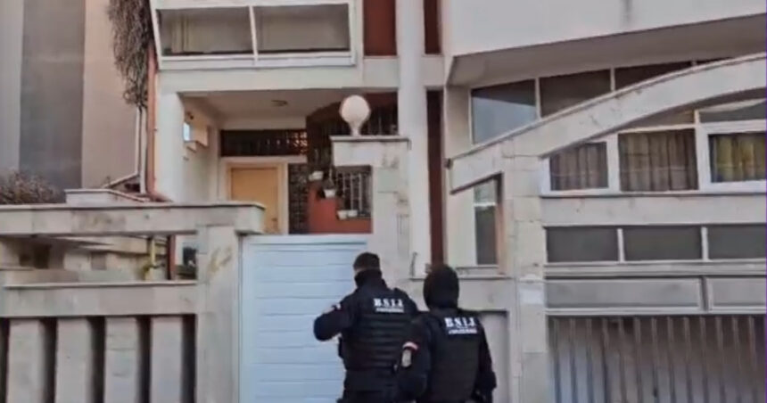 video contrabanda cu motorina prin portul constanta diicot a descoperit 2 milioane de lei si o arma letala 69287e4b6cc3b