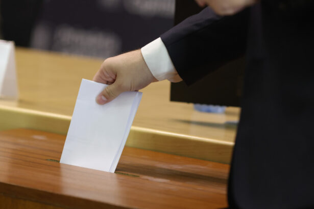 video cum isi fac campanie candidatii in lupta pentru primaria capitalei cine sunt cei opt care si au anuntat deja intrarea in cursa 69089ae344b27