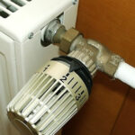 video cum pot beneficia cei cu venituri mici de ajutorul pentru incalzire si de suplimentul pentru energie explicatiile lui florin manole 69064f6e15f91