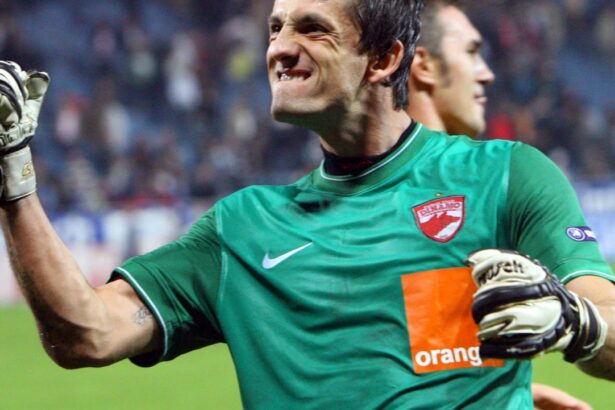 video exclusiv rapid si dinamo cele mai frumoase amintiri din cariera de fotbalist a portarului emilian dolha spuse la povestile sport ro 6906f7fb9a3cb