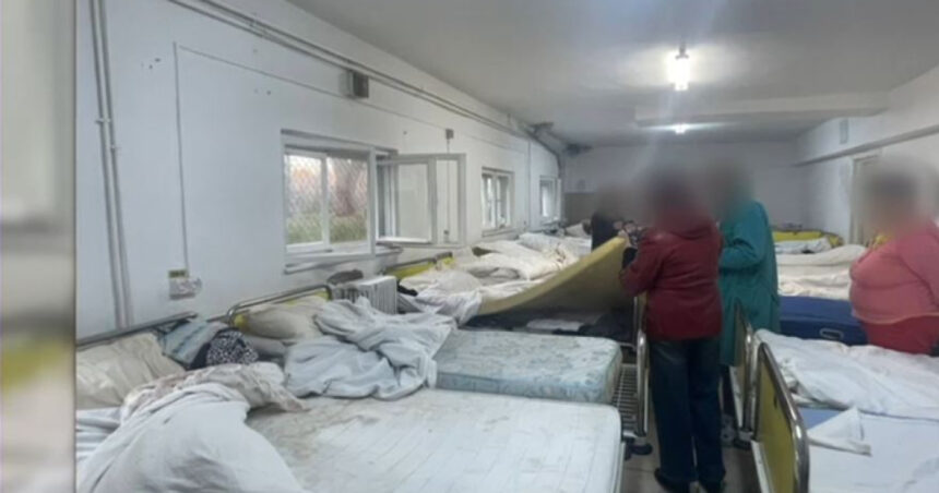 video imagini de groaza intr un spital de stat din romania pacienti legati si tinuti in mizerie 6914553bb6783