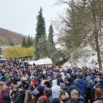 video pelerinaj la manastirea prislop mii de credinciosi asteapta canonizarea parintelui arsenie boca 6929e4cf20742