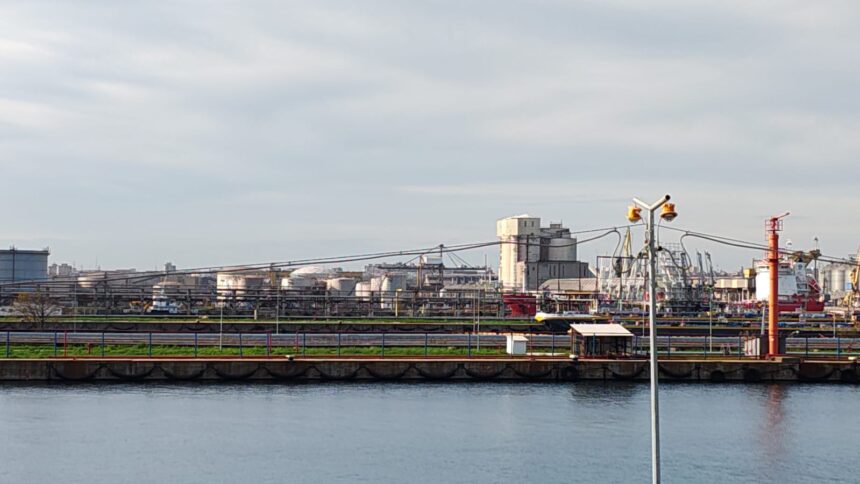 video perchezitii masive diicot firme locuinte si un operator portuar din constanta vizate intr un dosar de crima organizata 6928274c88068