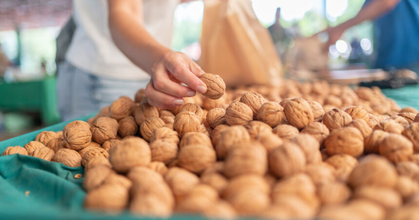video postul craciunului un lux pentru multi dintre romani produsele sunt mai scumpe oamenii nu mai cumpara ca inainte 6918312b1f6ba