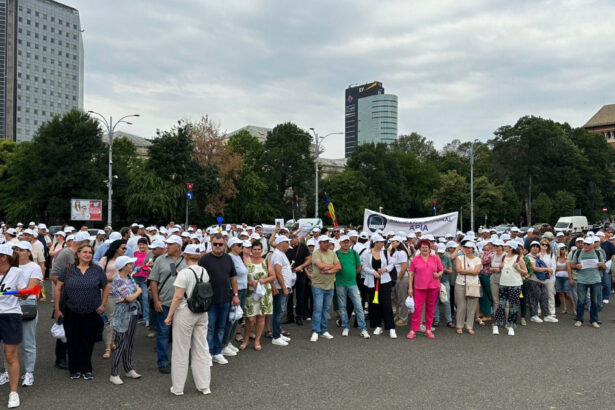 video sindicalistii cer intalniri cu liderii partidelor din coalitie inaintea protestului de miercuri din piata victoriei 69120fa20c0d0