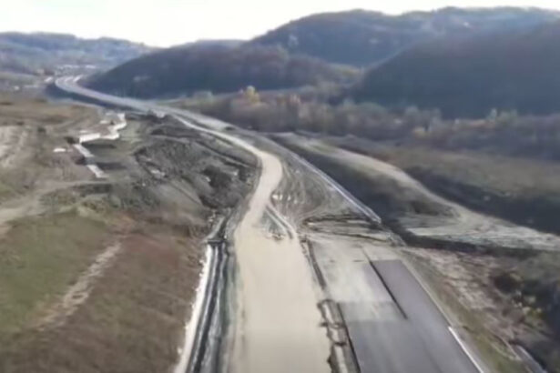 video stadiul lucrarilor pe sectiunea 4 a autostrazii sibiu pitesti a ajuns la 83 cand ar putea fi data in circulatie 6916f32d79ce8