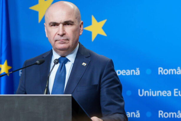 video taierile de venituri din ministere anuntul lui bolojan trebuie sa aiba in vedere in 2026 o reducere de 10 din anvelopa salariala 691dcf305370a