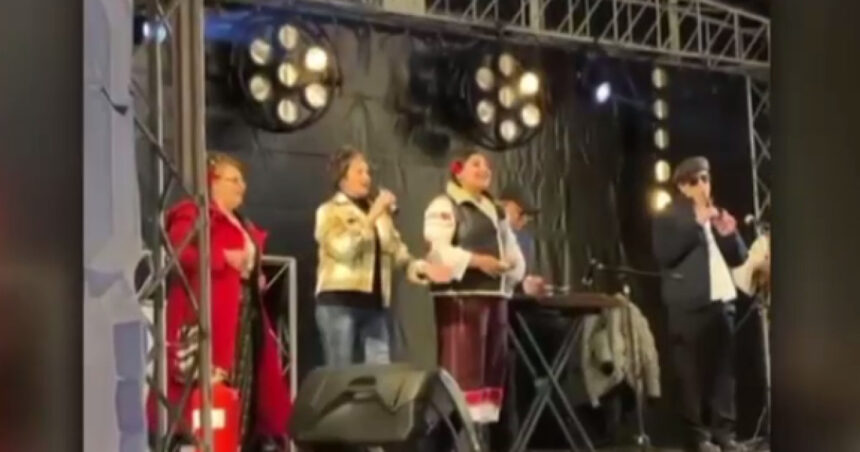 video targul de craciun din constanta viral din nou dupa cladirea horror decorata cu ursuleti a urmat un concert pe masura 692c72968823c