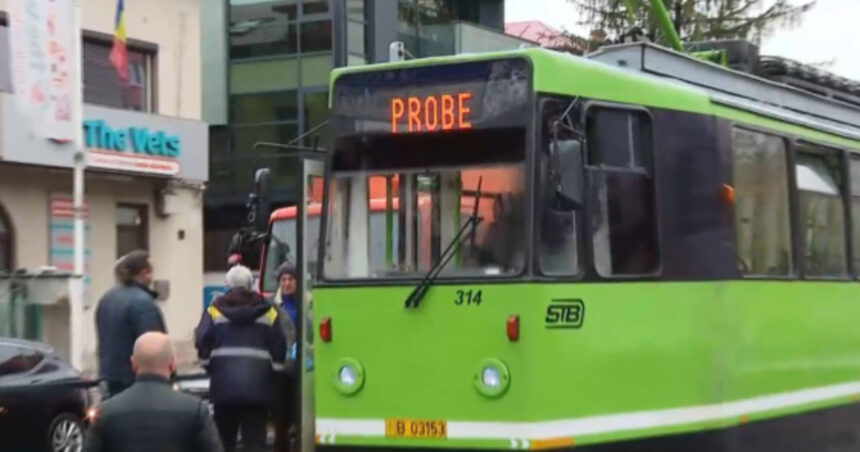 video tramvaiul corporatistilor din capitala a dat primele probe dupa ani de pauza in china se face o cale ferata de 6 000 km in 7 8 luni 6929ddde4466e