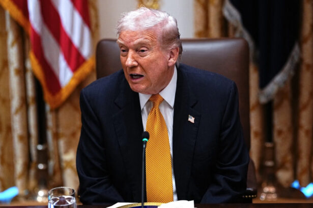 video trump lauda romania imi plac romanii cred ca sunt un popor grozav ce spune pete hegseth despre trupele de la mihail kogalniceanu 690e62ef38b15