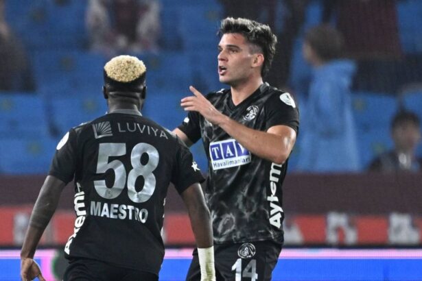 video turcii au calculat de la ce distanta a dat ianis hagi golul etapei o capodopera 690f8d56aef78