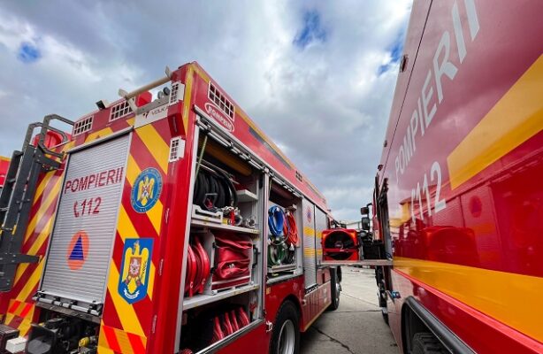 zeci de persoane aflate in zonele de risc din judetul tulcea au fost evacuate 691c1c11a393c