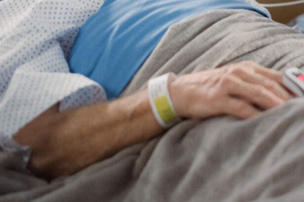 11 dintre batranii tinuti in conditii mizere in azilul din timis au fost internati cu scabie a fost deschisa o ancheta epidemiologica 6943179a0e30c