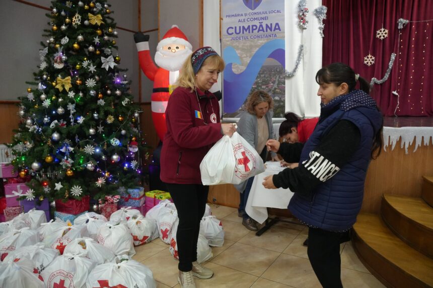 25 de persoane vulnerabile din cumpana au primit ajutoare de la crucea rosie cu sprijinul primariei 693812f7b3238