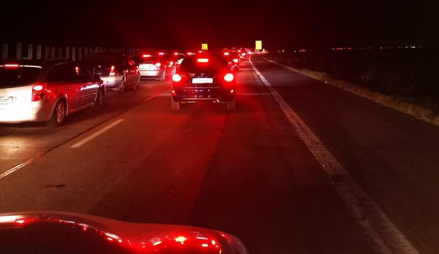 a fost identificat soferul din cauza caruia erau imprastiate lesuri de ovine pe autostrada soarelui 6939ff4800082