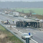 accidentul de pe autostrada a3 viata soferului de tir a fost salvata de trei militarii francezi din batalionul de la cincu 6939cb9118eb1