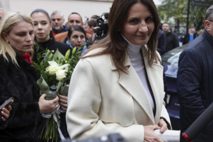 alegeri bucuresti 2025 ce avere a declarat candidata sustinuta de aur anca alexandrescu 6931d95f2250b