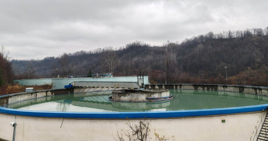 alimentarea cu apa a fost reluata partial in prahova dar autoritatile avertizeaza ca nu este inca potabila 69331f219b747