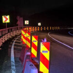 alunecare de teren sub structura dn1 politia a restrictionat partial traficul 69315acda0c3d