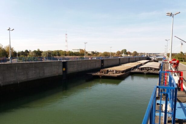 ancheta la canalele navigabile dupa decesul unui sef ecluza cum s a petrecut accidentul si ce declara conducerea 69480612c1f41