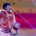 castigatorul eurovision 2024 returneaza trofeul pentru a protesta impotriva includerii israelului in concurs ceva e profund gresit 693c8409bf07e