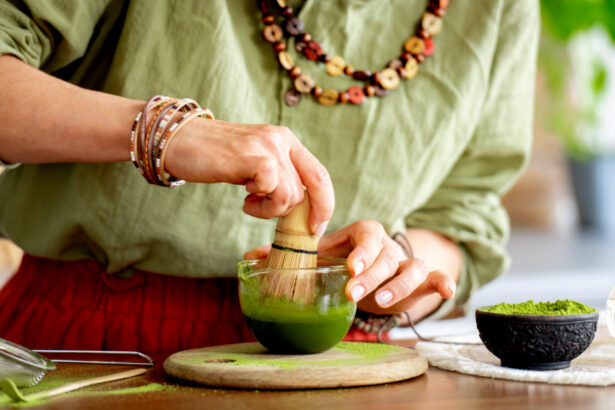 ce este matcha bautura virala a sezonului specialistii avertizeaza consumul excesiv poate provoca insomnii 6933d5ebdc94c