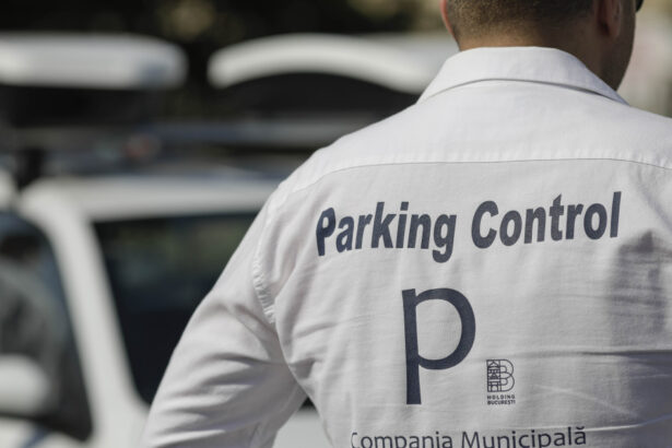 ciucu promite eliberarea trotuarelor de masini in centrul capitalei inclusiv ale institutiilor publice masurile anuntate de primar 6946c9a5466cc