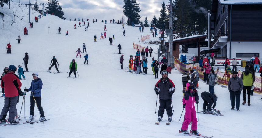 craciun pe valea prahovei hotelierii fac reduceri pentru ca gradul de ocupare este sub asteptari 694d567c86a13