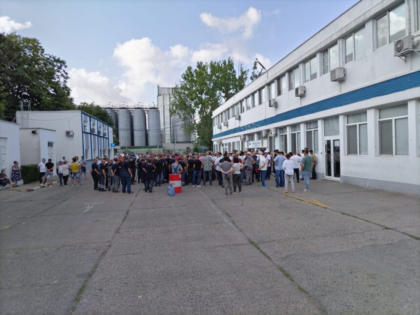 ct bus a vrut sa scoata parleala de la o fosta angajata careia ii imputa carburantul folosit in activitatile de serviciu societatea a pierdut definitiv 6939faa5aa390