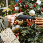 cum sa iti stabilesti bugetul pentru perioada sarbatorilor de iarna recomandarile specialistilor o planificare financiara riguroasa 6933b9b5682b7