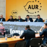 decalogul lui simion aur a lansat manifestul politic opozitie totala opozitie nationala impotriva guvernului bolojan 6941bb9ea879e