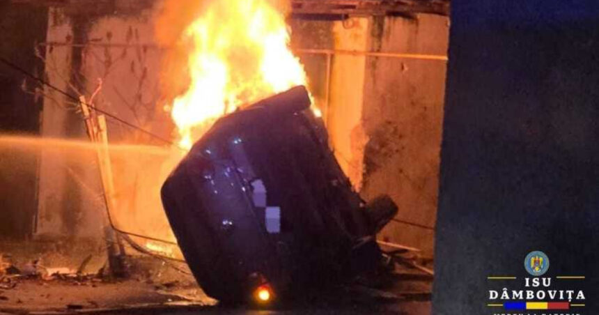 doi tineri au murit carbonizati dupa ce masina in care se aflau a lovit o cladire si a luat foc 6954d6023510a