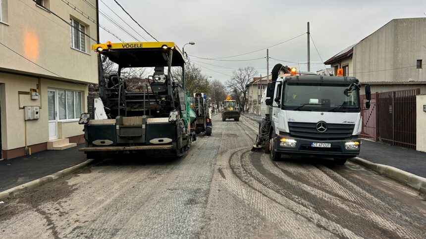 echipele sc confort urban srl executa lucrari de asfaltare in cartierul coiciu vezi aici restrictiile de trafic 6937daf5af9d1