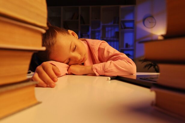 este bine sau rau ca elevii sa aiba teme de vacanta 6952857108679