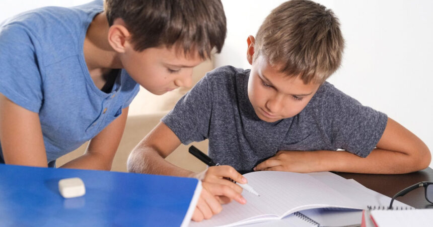 eurostat romania are una dintre cele mai mici rate ale abandonului educational din ue 15 dintre tineri au renuntat la studii 694139816009f