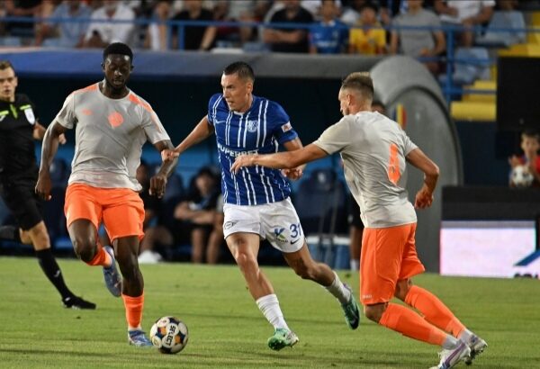 farul constanta duminica merge in fieful ultimei clasate pentru 3 puncte 693563c2e84f1