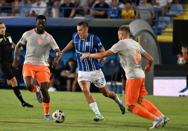 farul constanta duminica merge in fieful ultimei clasate pentru 3 puncte 693563c2e84f1