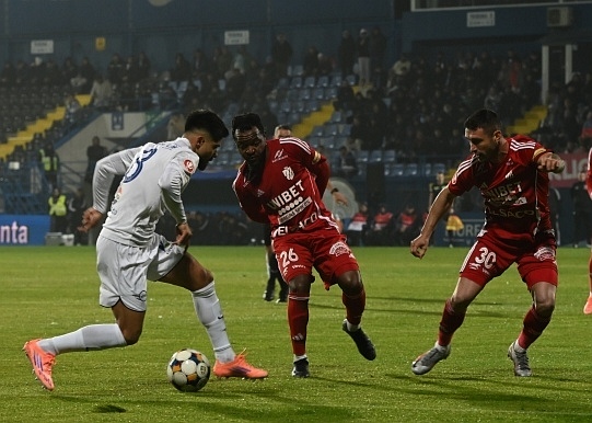 farul constanta si a mai stabilit un amical pentru perioada de pregatire din iarna 6953a81d51c44