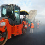 foto cumpana au inceput lucrarile de asfaltare a strazii prelungirea tractorului 6939b8d43d059