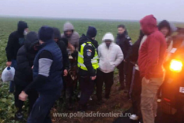 foto migranti din zona orientului mijlociu care au intrat fraudulos in romania au fost descoperiti de politistii din constanta 694e7a6033e68