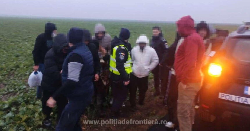 foto migranti din zona orientului mijlociu care au intrat fraudulos in romania au fost descoperiti de politistii din constanta 694e7a6033e68