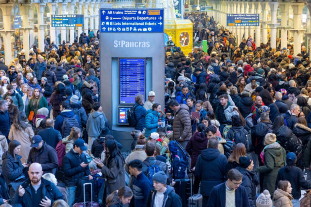 haos inainte de revelion intarzierile eurostar continua mii de pasageri blocati ore intregi in tunelul manecii 6954cb4120a34
