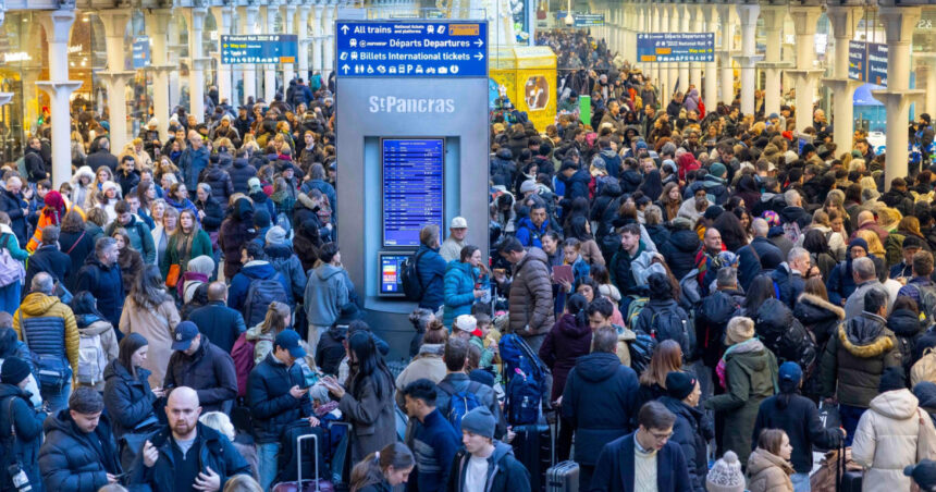 haos inainte de revelion intarzierile eurostar continua mii de pasageri blocati ore intregi in tunelul manecii 6954cb4120a34