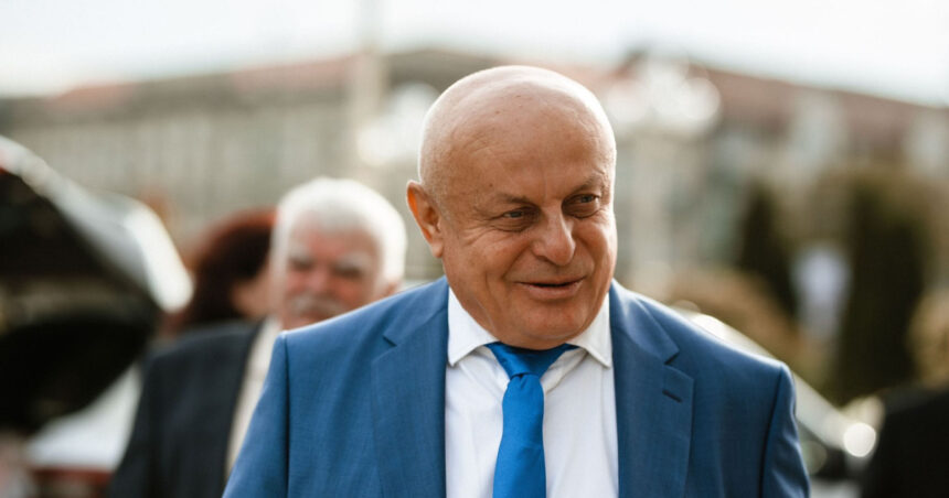 instanta a respins cererea fostului sef romsilva teodor tigan trebuie sa dea inapoi bonusul de pensionare de 100 000 de euro 693c2f900bd2e