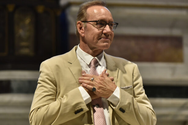 kevin spacey revine pe ecrane intr un serial de televiziune cand va fi lansata productia italiana 6944820d61dd8