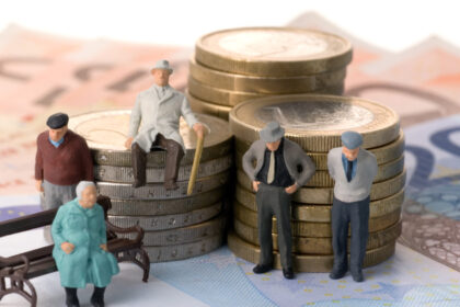 legea pensiilor private a trecut de votul final al parlamentului bolnavii de cancer nu vor mai putea retrage banii integral 694a7c892fd79