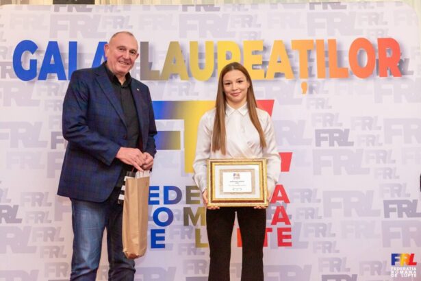 luptatoarea de la csm constanta andreea voiculescu premiata la gala laureatilor frl 693f31e4163a2