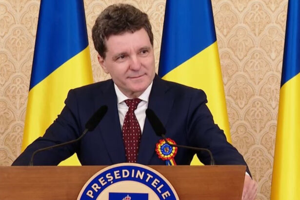 mesajul transmis de nicusor dan de craciun impreuna sa ne recapatam forta unei natiuni constienta de identitatea sa 694d056cba84b