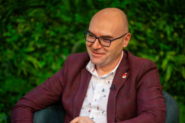 mihai razvan moraru candidatul sustinut de pnl si usr la sefia consiliului judetean buzau am votat pentru sperantele buzoienilor 69354cc925ba7